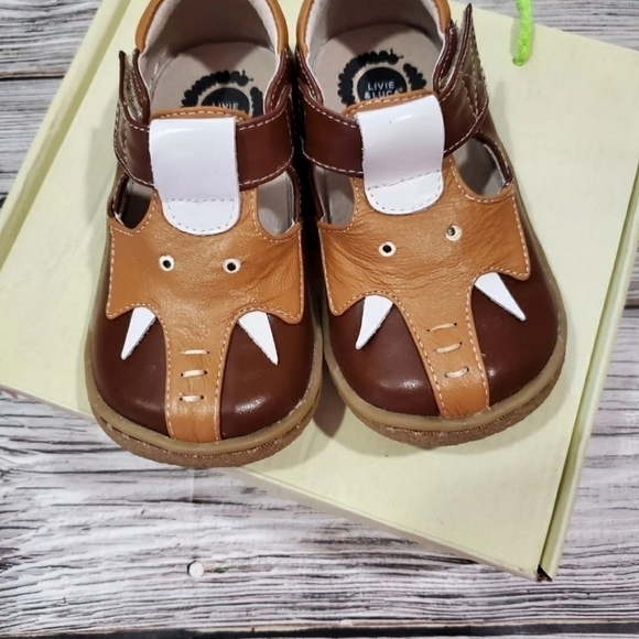 Livie and Luca Elephant Sandals NIB - Picture 5 of 6